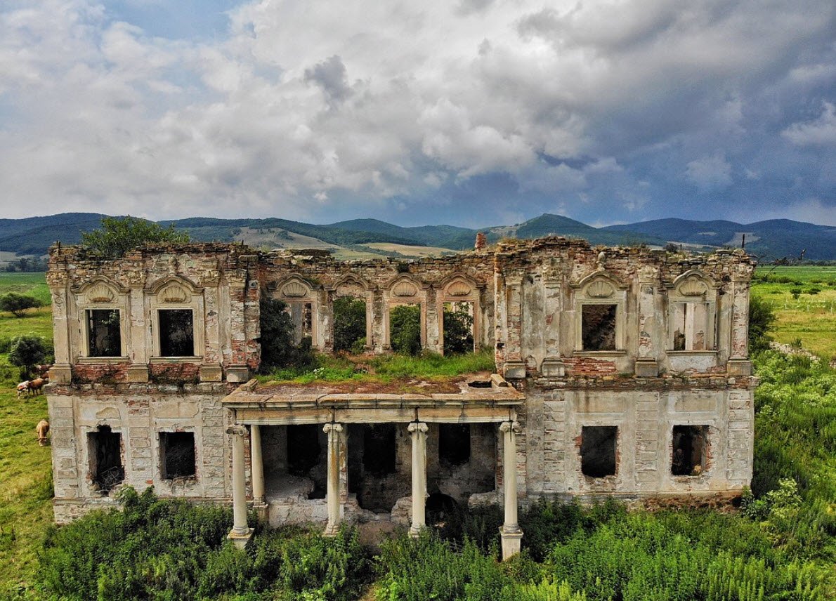 Haller Castle Coplean, Kapjon, Romania, Romania
